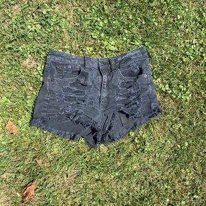 American eagle black shorts